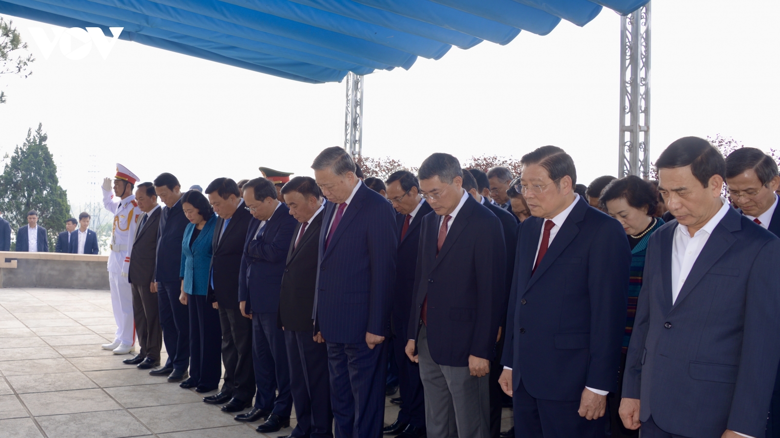 Tổng Bí thư Tô Lâm dâng hương tưởng niệm các Tổng Bí thư Trần Phú và Hà Huy Tập